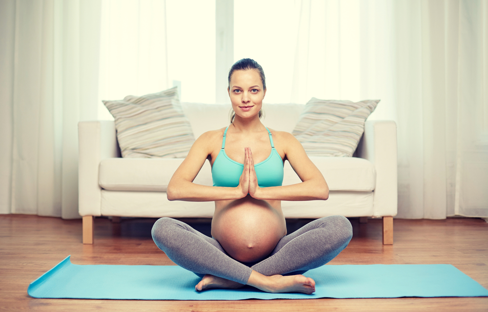 Benefícios da meditação durante e após a gravidez