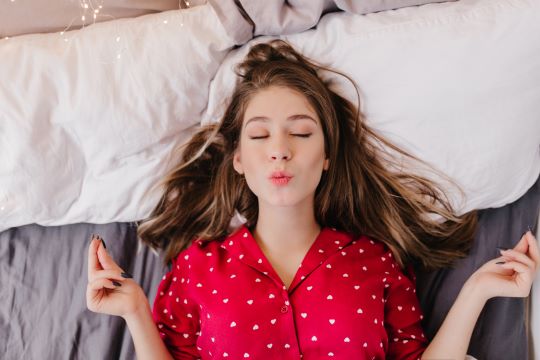 Saiba como buscar o equilíbrio do sono com o travesseiro Conecta